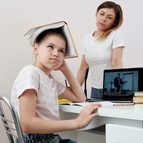 Çocukluk ve Ergenlik Dönemi Eğitimi Sertifikası